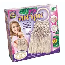 מקרמה ירח